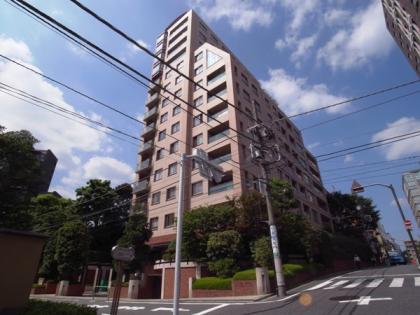 一番町マナーハウスの外観