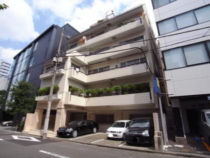 麹町ハウスの外観