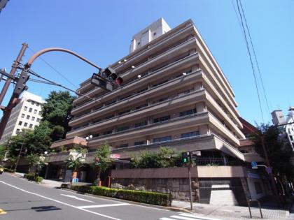 麹町山王マンションの外観
