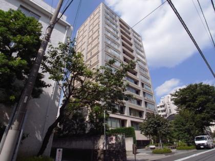 パークコート四番町の外観