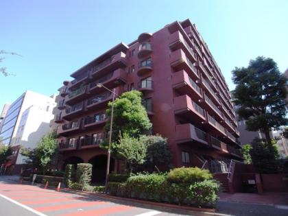 パレロワイヤル六番町の外観