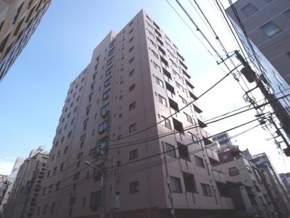 パロス新富町の外観