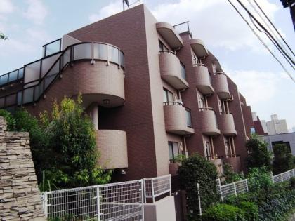 クレスト見晴坂新宿中落合の外観