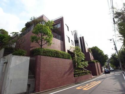 ドムス代々木上原の外観