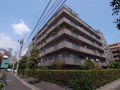 インペリアル代々木の杜の外観