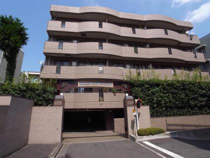 ガーデンアルバ幡ヶ谷の外観