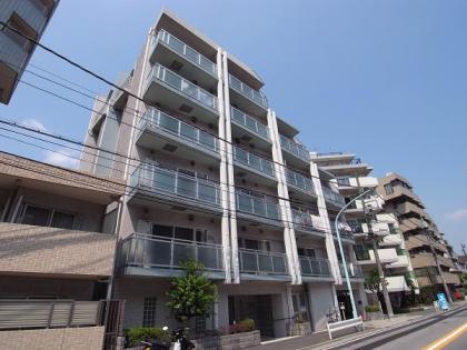 D’クラディアイヴァン代々木参宮橋の外観