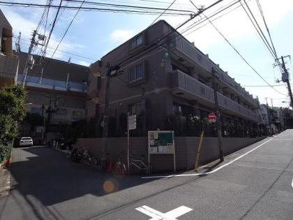 パレステュディオ代々木上原の外観