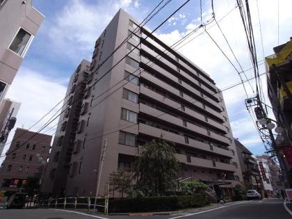 チュリス明大前の外観