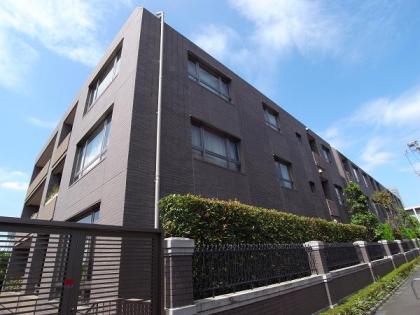 ライオンズマンション元代々木グランフォートの外観