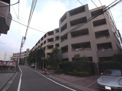 レジデンシャルアート代々木公園の外観