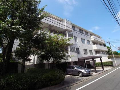 ハイツ元代々木50番の外観