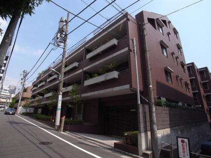 代々木デュープレックスの外観