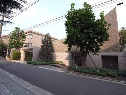 東急ドエルプレステージ代々木公園の外観