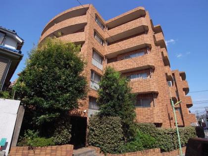 ヴェルビュ赤堤の外観