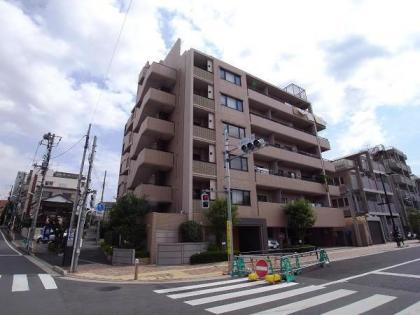 コスモ世田谷の外観