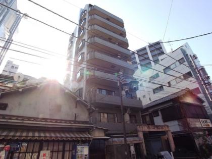 ロイヤルタワー代々木公園の外観