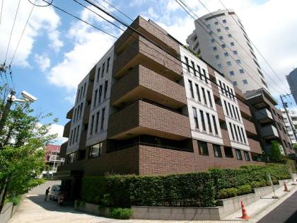 ザ・ドチェスター南青山の外観