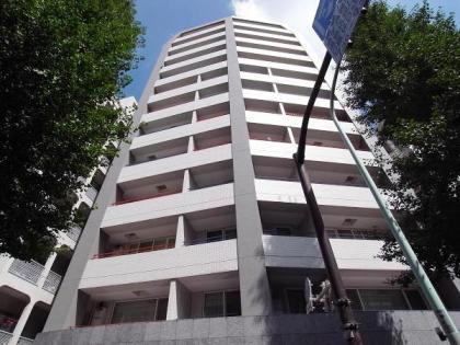 ラヴォーグ南青山の外観