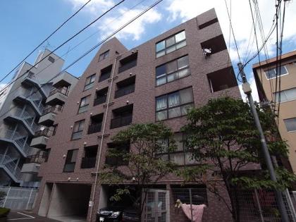 ルピナス赤坂乃木坂の外観