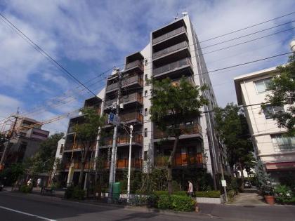 ピアース三宿の外観