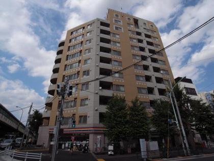 グラーサ中野アルティストの外観