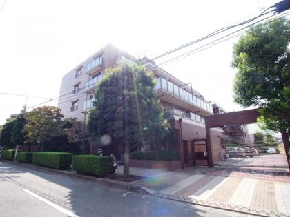 レジオン経堂の外観