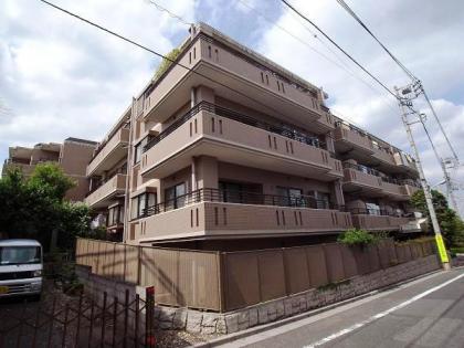 朝日ラ・パリオ中野上高田の外観