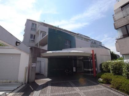 アクシルコート三軒茶屋の外観