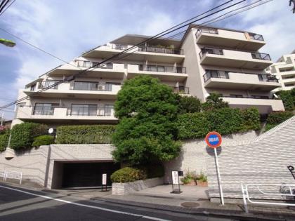 パレ駒場の外観