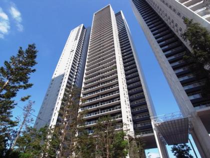 ワールドシティタワーズブリーズタワー　WORLD CITY TOWERS　ブリーズタワーの外観