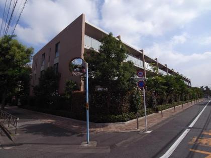 グランノア杉並上井草サウスコートの外観