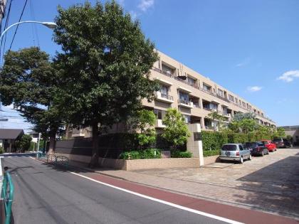 グローリオ杉並宮前の外観