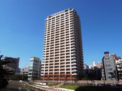 プラウドタワー東五反田の外観