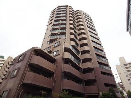 ライオンズプラザ池田山の外観