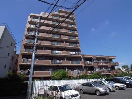 ファミール荻窪の外観