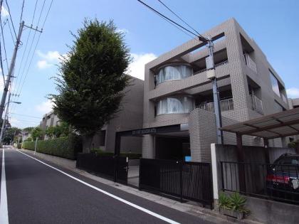 ロワヴェール荻窪北の外観