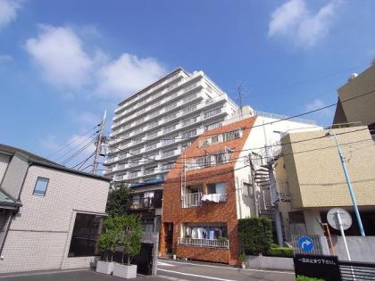 井草サマリヤマンションの外観