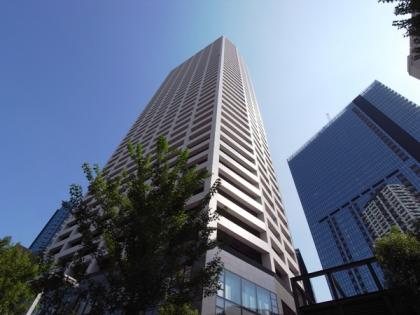 コンシェリア西新宿タワーズウエストの外観