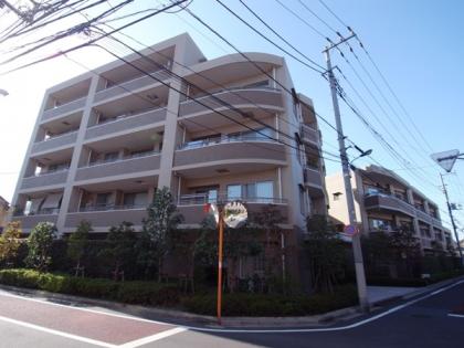 テラス氷川台の外観