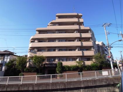 パークハイム氷川台の外観