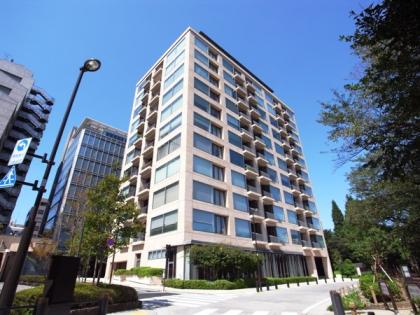 パークマンション千鳥ヶ淵の外観