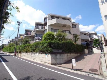 インペリアル八雲ハイムの外観