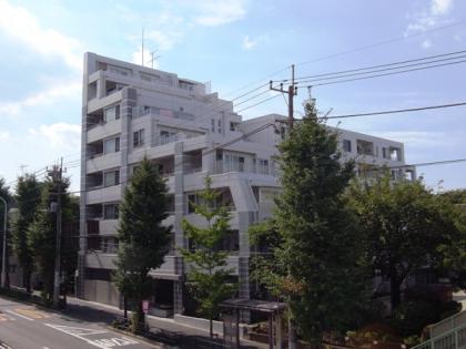 ダイナシティ碑文谷の外観