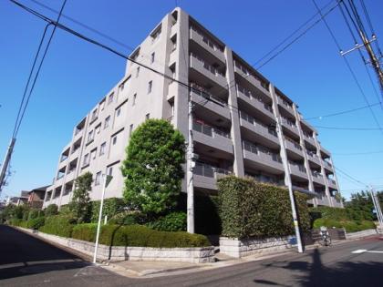 オーベル雪ヶ谷の外観