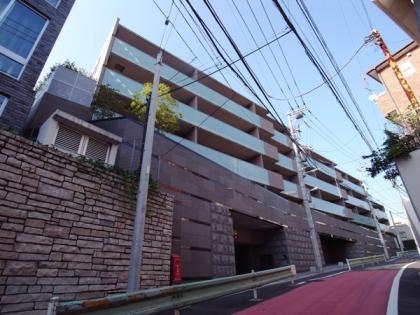 パークハウス諏訪山プレゼンスの外観