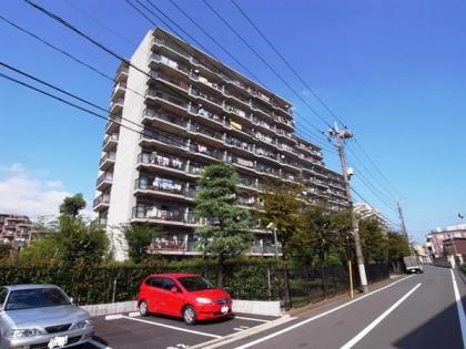 多摩川ハウスの外観