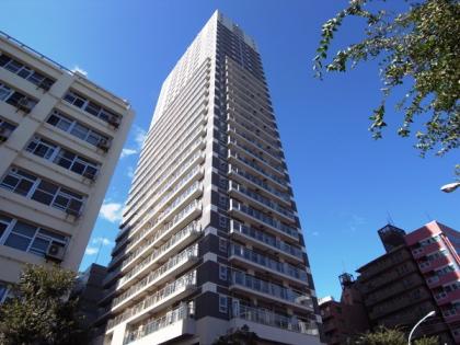 パークタワー池袋イーストプレイスの外観