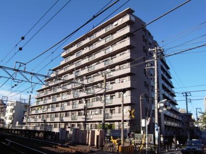 ファミール池袋本町の外観