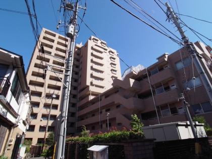 菱和パレス目白台グラーサの外観